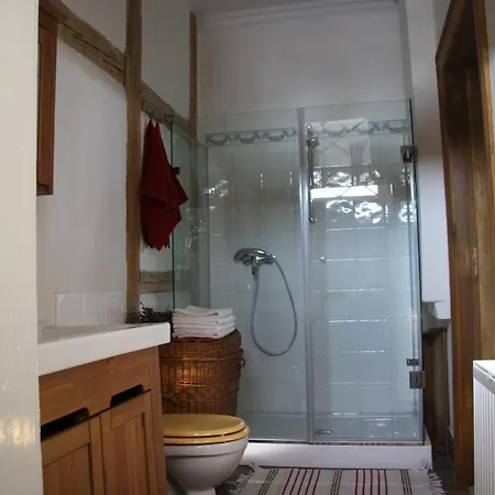 Stara Szkola Architekci * Jagodne Wielkie